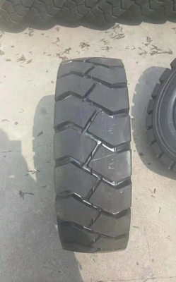 Lốp xe nâng công nghiệp