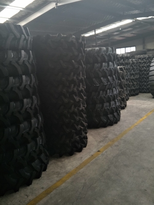 R4 Công nghiệp Máy kéo Nông nghiệp Lốp chống thâm nhập OEM