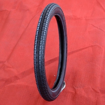 Bias Radial Cao su đen 275-18 Lốp xe máy 4011400000